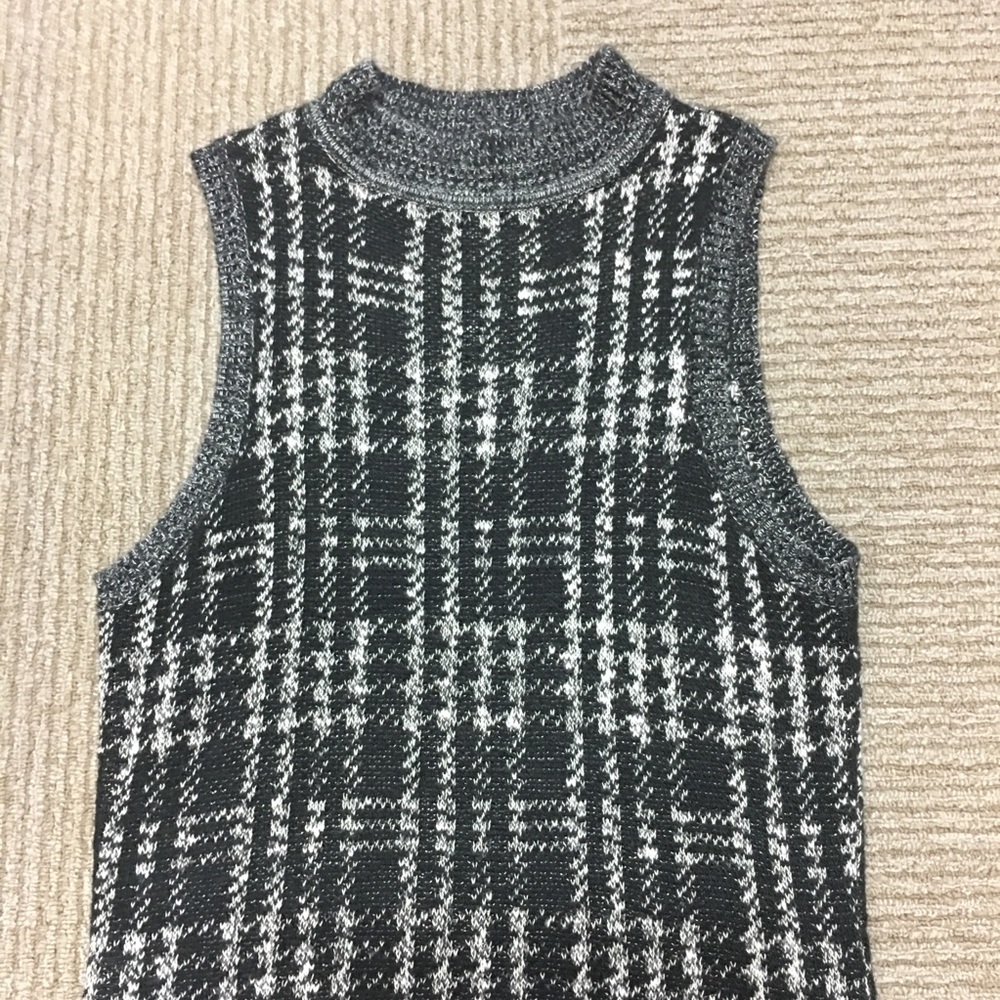 NWOT Black Gray Plaid Knit High Neck Dress - Picture 4 of 5